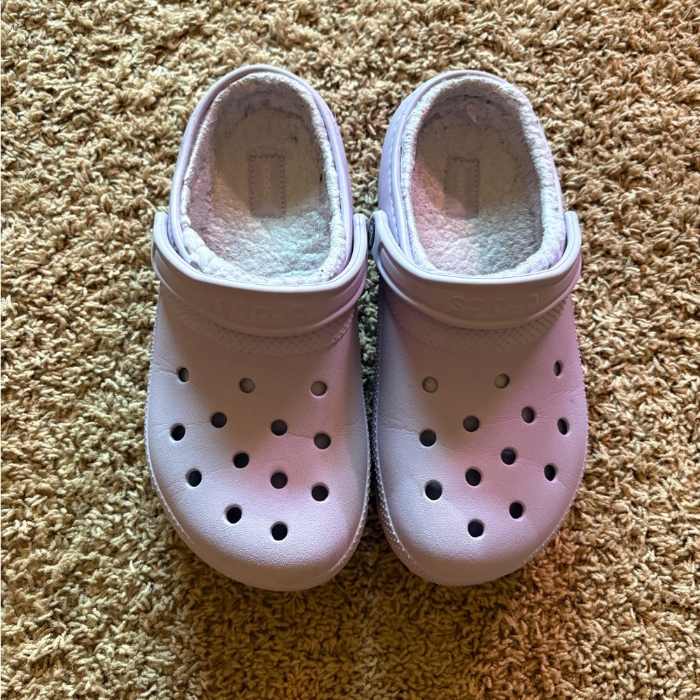 CROCS Light Purple Fleece-Lined Clogs